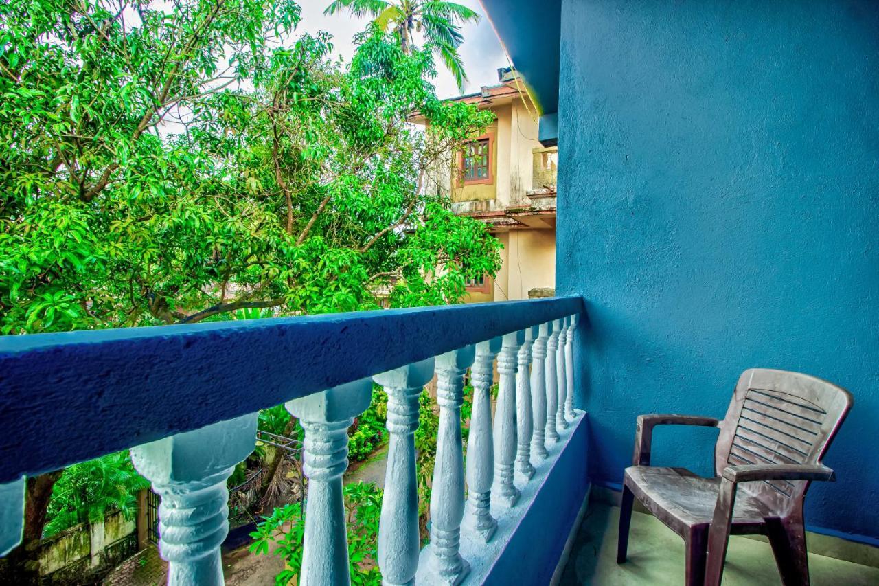 Candolim Glitter Sand Exterior photo